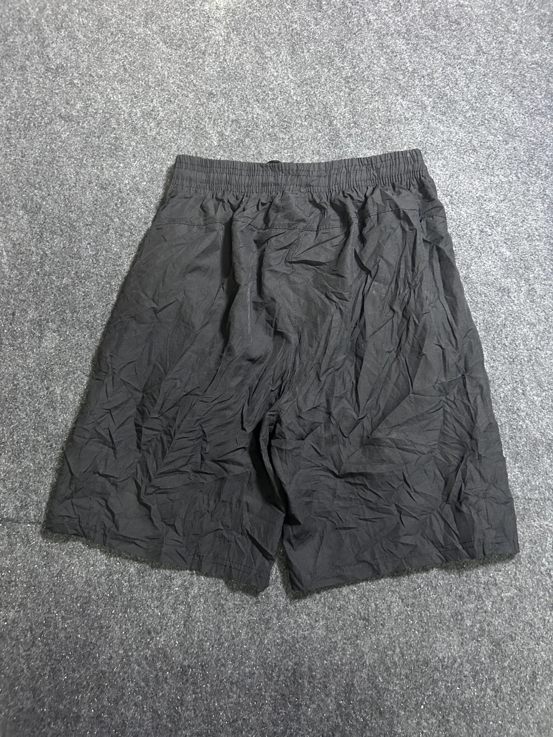 Under Armour Performance Lightweight Training Shorts Black | Quick-Dry Gym Shorts W26