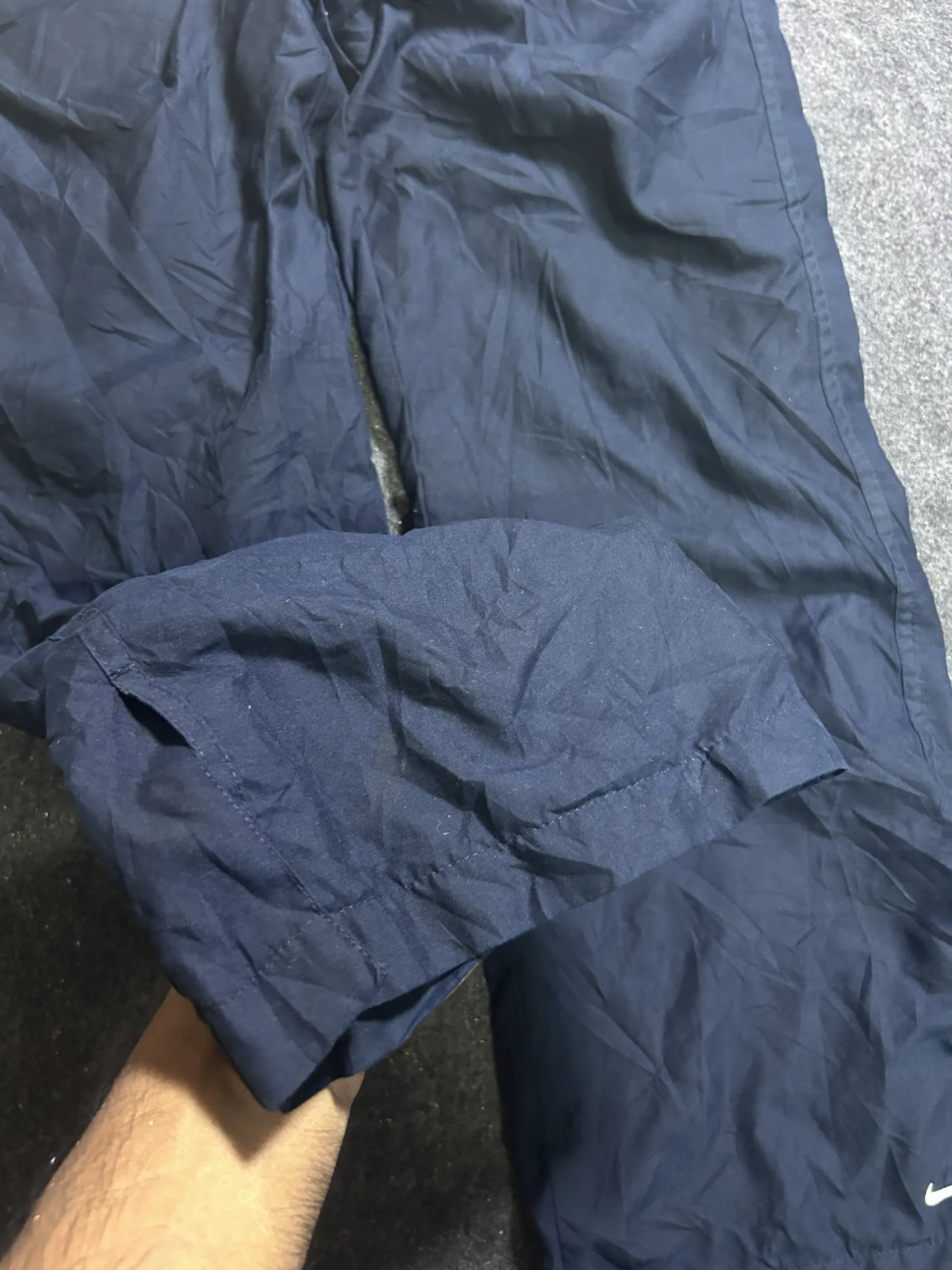Nike Navy Lightweight Track Pants | Men’s Sports Training Pants