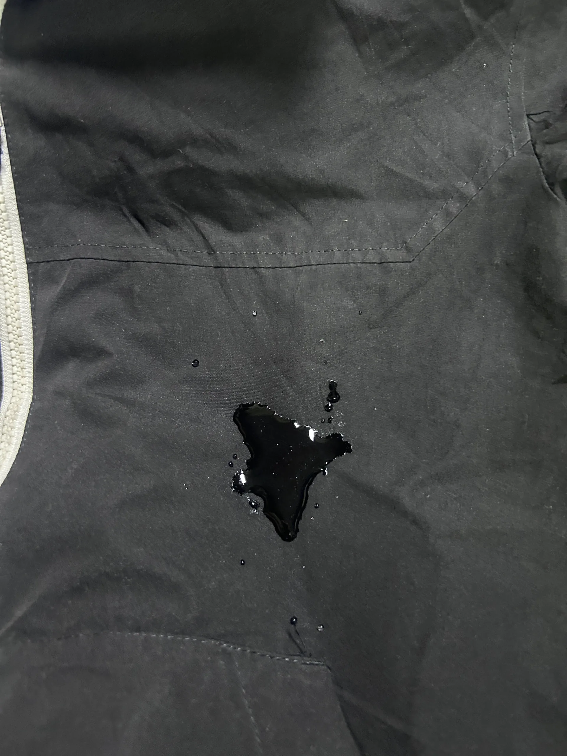 Jack & Jones Originals Black Hooded Water-Repellent Jacket | Men’s M