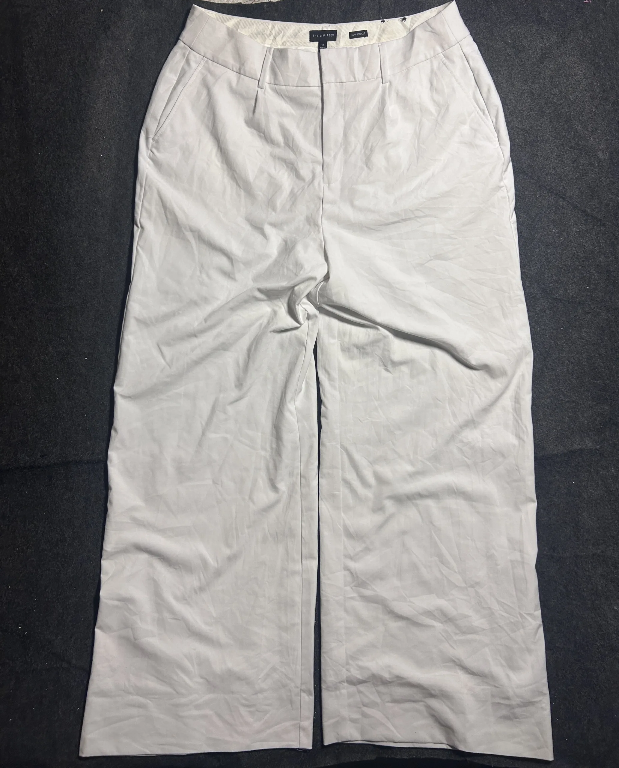 The Limited Women’s White Baggy Lean Bootcut Dress Pants | L