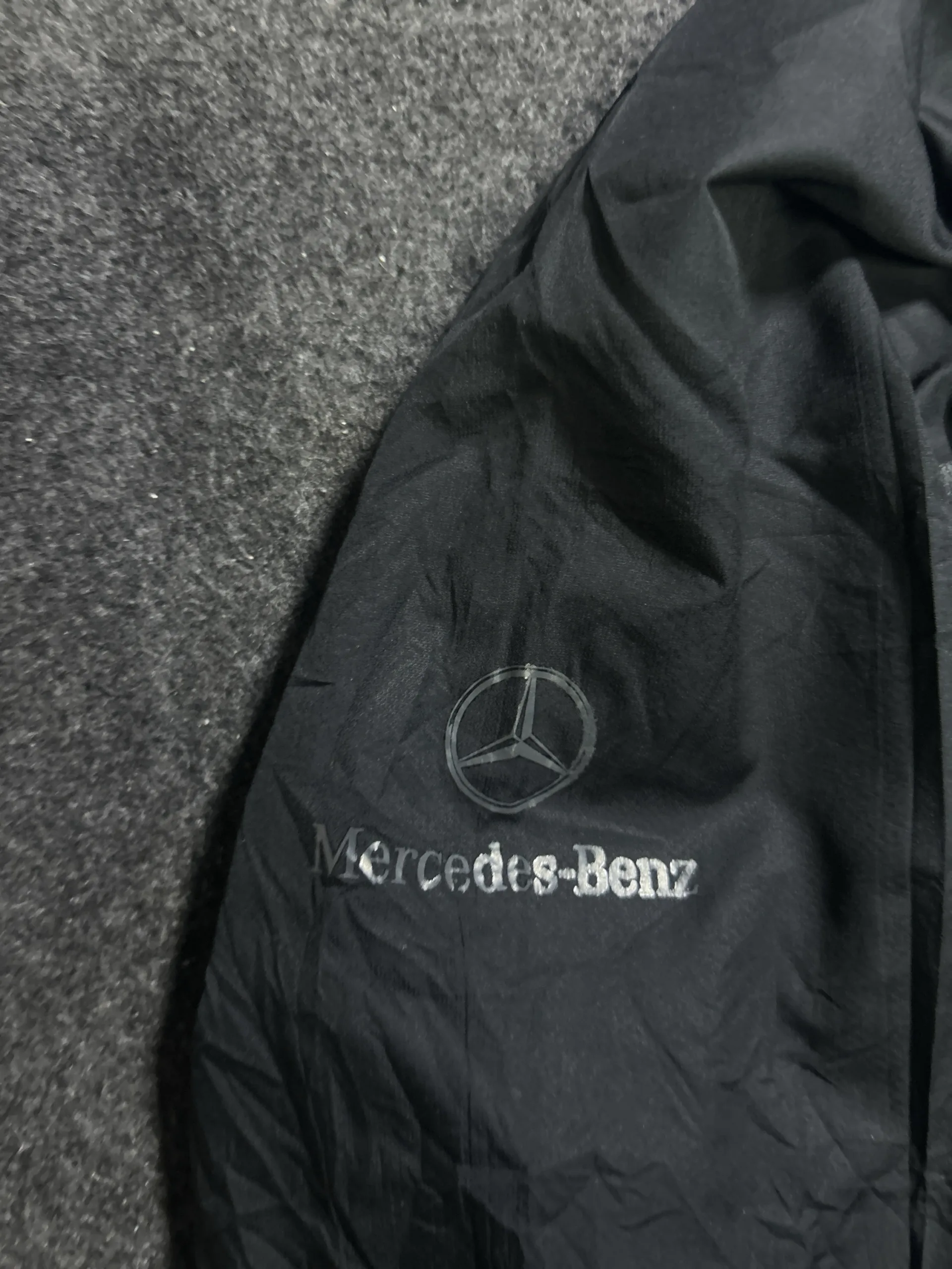 Nike Golf Dri-FIT Mercedes-Benz Waterproof Jacket | Black Lightweight Windbreaker | XL/XXL