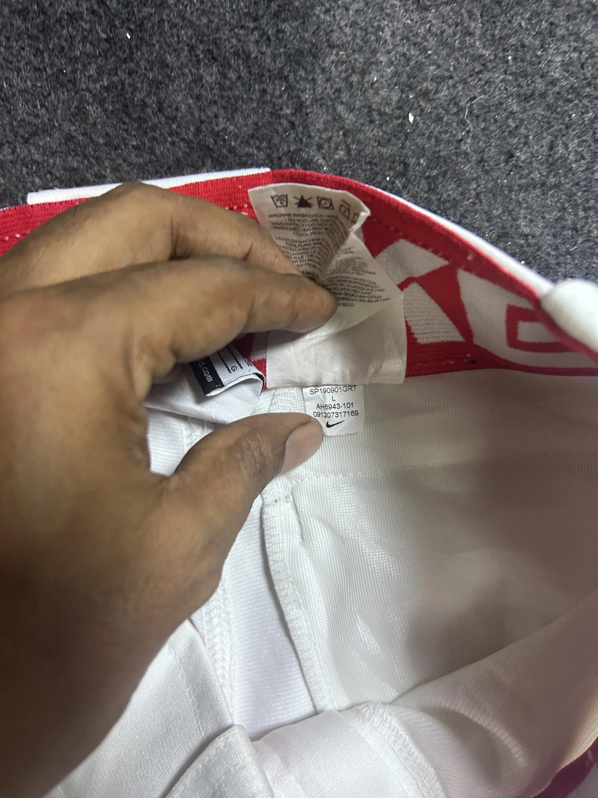 Nike Dri-FIT Athletic Shorts | White| Swoosh | XS