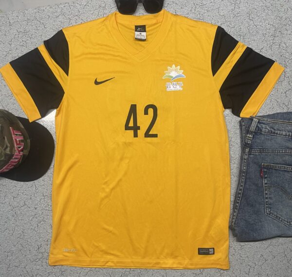 Nike Jersey Yellow & Black