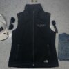 North Face Fleece Vest Womens medium Black Outdoor Hiking Casual Warmth