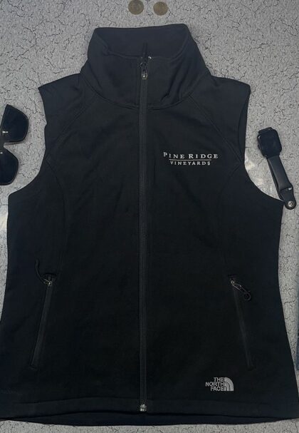 North Face Fleece Vest Womens medium Black Outdoor Hiking Casual Warmth