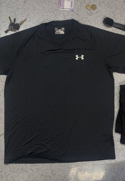 Under Armour HeatGear Short Sleeve Size - M