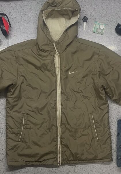 Nike Winter Hoodie Jacket Size XXL For Winter