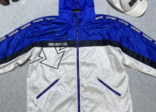 Descente Jacket Blue Colour -XXL