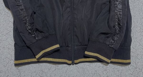 asics women jacket black and gold