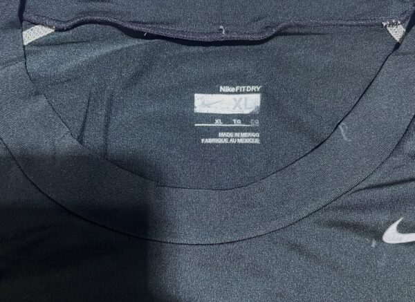 NIKE PRO FIT SPORTS WEAR FULL SLEEVE TSHIRT SIZE M - Image 4