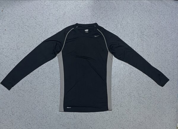 Nik Pro full sleeve Tshirt for gym or sports, summer and winter  size L 

#thrif...