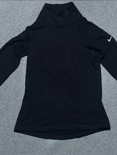 Nik** Dri FIit sportswear full sleeve tshirt size S

Condition- new no defects

...