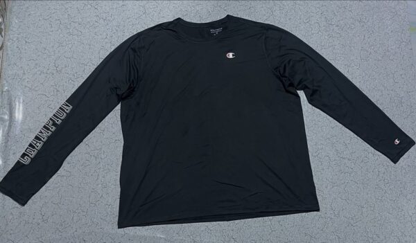 CHAMPION SHIRT MENS 2XL BLACK ACTIVEWEAR STRETCH LONG SLEEVE CREW NECK

CHEST 52...