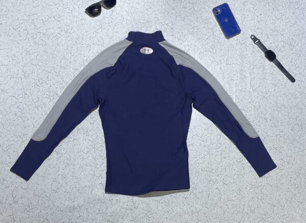 UNDER ARMOUR COMPRESSION TSHIRT FULL SLEEVE SIZE S - Image 4