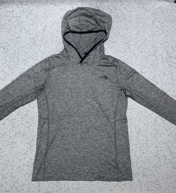 The north face hoodie full sleeve size L - Image 2