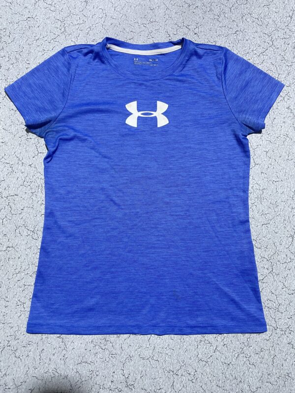 Under armour half tee size S - Image 3