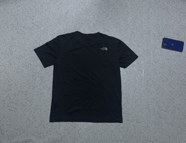 THE NORTH FACE DRI FIT TSHIRT SIZE S - Image 2