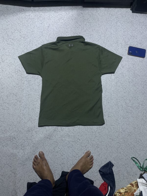 Under armour half zip up tshirt L - Image 5