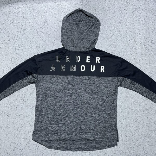 Under Armour hoodie full sleeve Tshirt size XL - Image 8