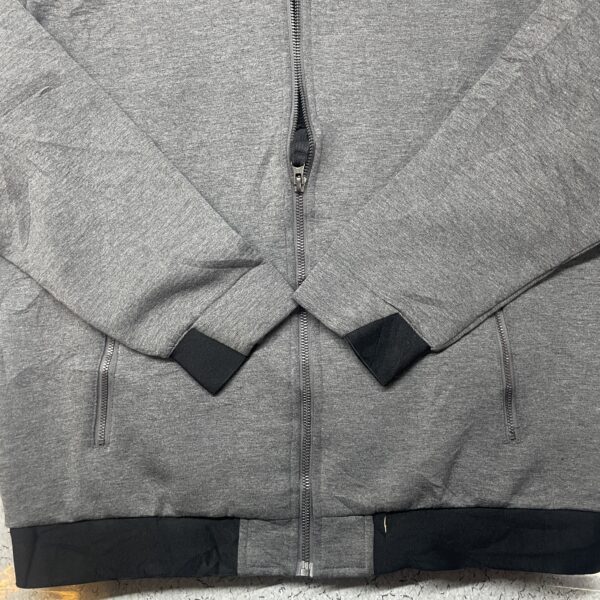NATIONAL GEOGRAPHIC WINTER JACKET SIZE L - Image 6