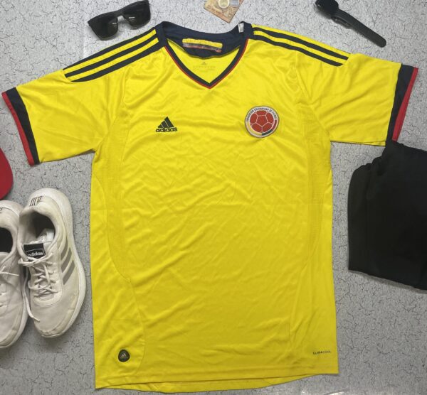 Colombia Adidas Jersey SIZE L
