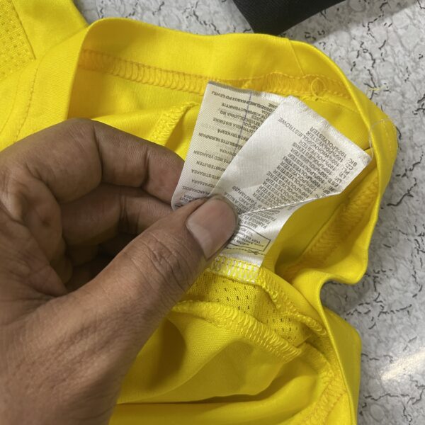 Colombia Adidas Jersey SIZE L - Image 2