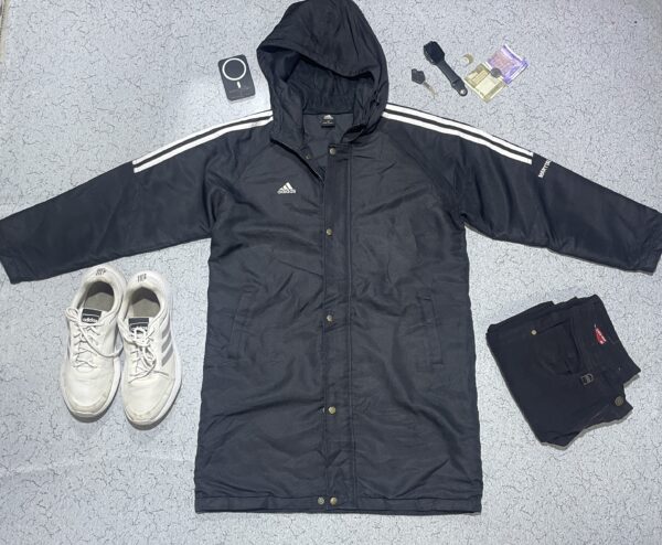 ADIDAS PARKA JACKET SIZE M