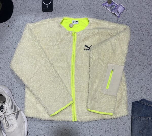 Puma Sherpa Fleece SIZE L - Image 11