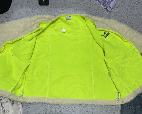 Puma Sherpa Fleece SIZE L - Image 5