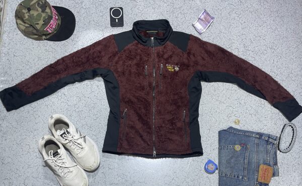 Mountain Hardwear Women's BURGUNDY Monkey Man Deep Pile Fleece Jacket ~ Size Medium - Image 6