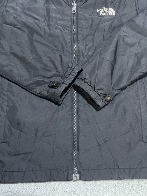 The North Face Winter Jacket L - Image 5