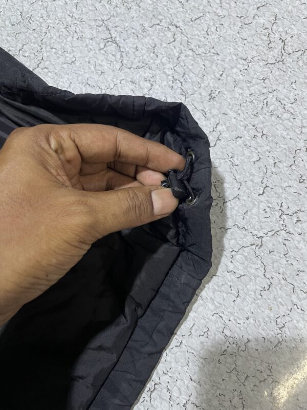 The North Face Winter Jacket L - Image 7