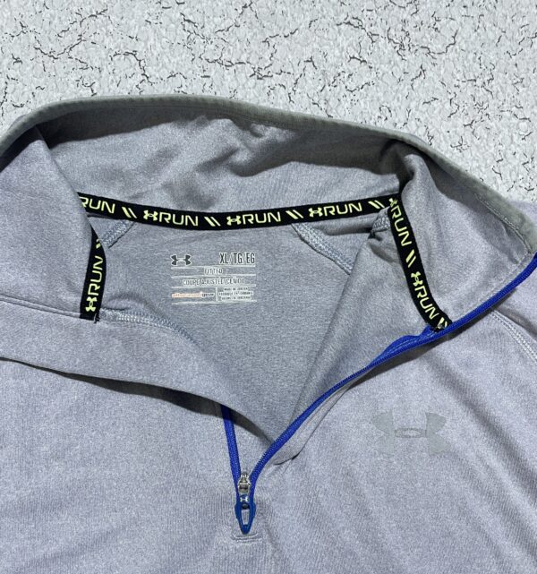 UNDER ARMOUR BLUE FITTED THREADBORNE RUN HEATGEAR HALF ZIP SIZE MEDIUM PERFECT! - Image 4