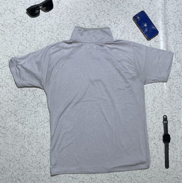 UNDER ARMOUR BLUE FITTED THREADBORNE RUN HEATGEAR HALF ZIP SIZE MEDIUM PERFECT! - Image 2