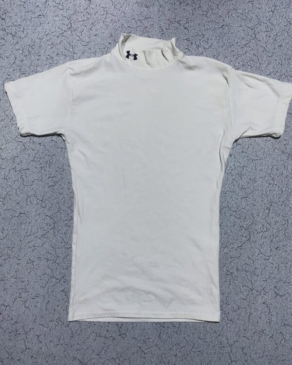 SOLD OUT  

UA half sleeve Tshirt size compression 

Size S

Price £££

Conditio...