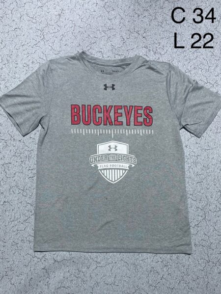 UA TEE for summer activities size S

Price 550/- 

#thriftindiastore...