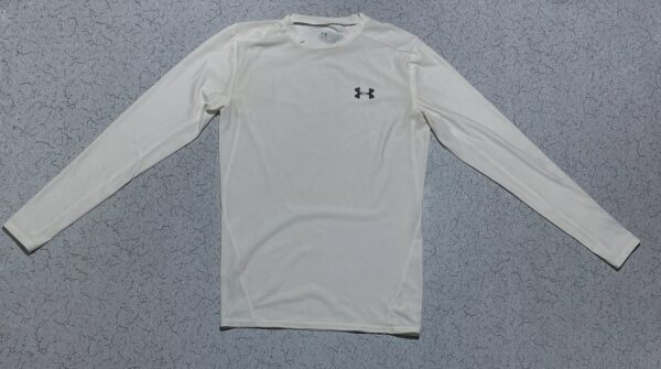 SOLD OUT  

UA Heat Gear full sleeve tshirt for gym or sports wear size M

Chest...