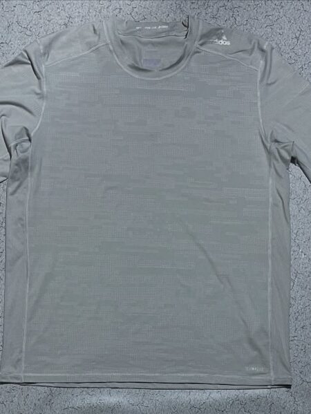 Adid** TechFit tshirt full sleeve for gym and sports activities size XL , condit...