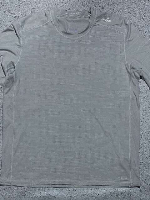 Adid** TechFit tshirt full sleeve for gym and sports activities size XL , condit...