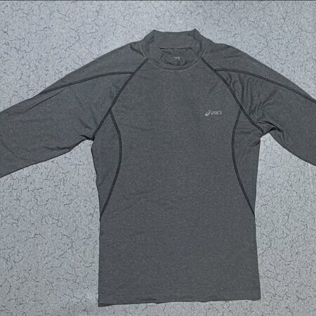 Asics core compression high neck tshirt for gym and sports size S to L

Chest 32...
