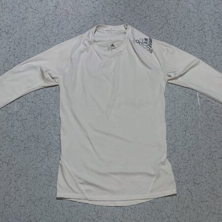 Adi*** Alpha skin compression size M to L Chest

Chest 32 to 42
Length 26
Condit...