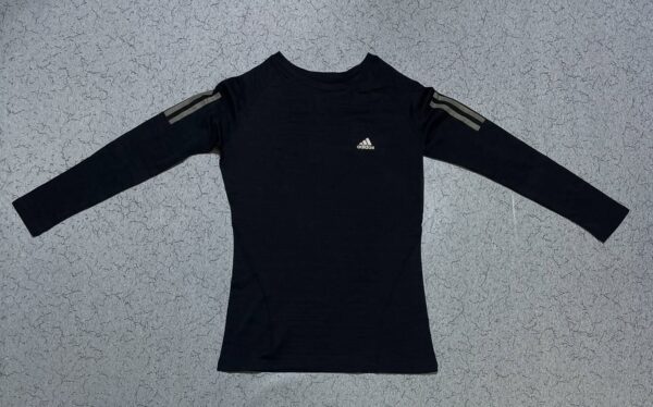Adida** core compression size S to M

Chest 32 to 42 
Length 25

Price 1100

#th...