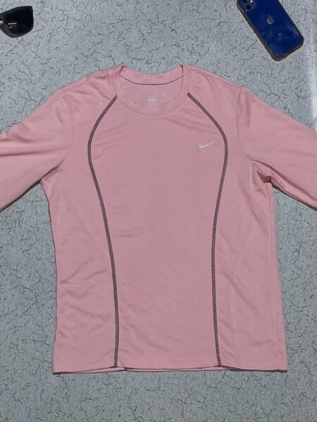 Women core compression size S to M condition 99%

Chest 36 to 38
Length 24

Pric...