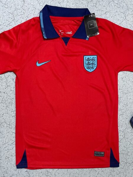Football jersey dry fit lite weight size M and L available new condition 

Chest...