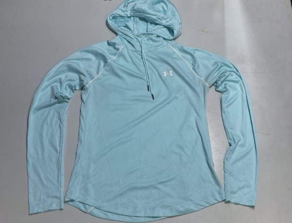 Under armour women compression soft fabric summer or monsoon wear size S

Size i...