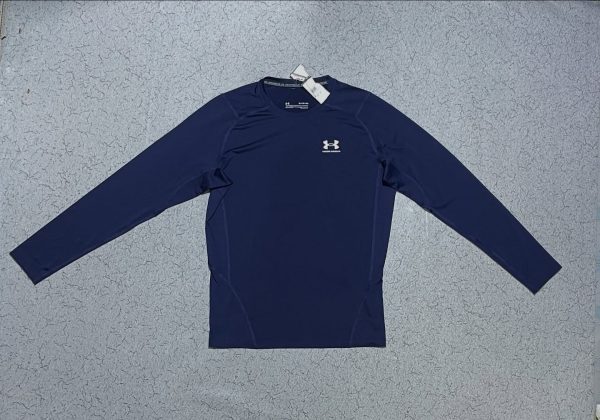 SOLD OUT  

UA heatgear gym or sports wear size M 

38-42
26...
