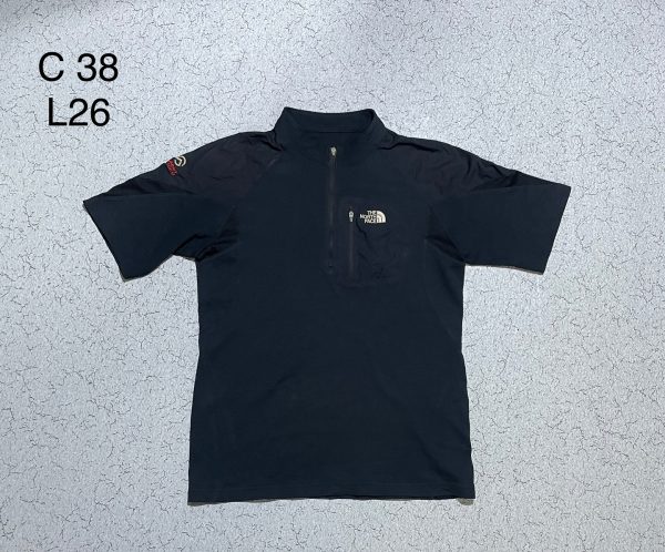 TNF tshirt half zip size M colour black summit series Price 650/- free shippin...
