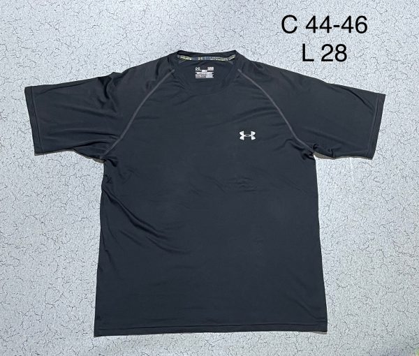 SOLD OUT  

UA sports or gym tshirt size XL

Chest 44
Length 28

Price 650 free ...
