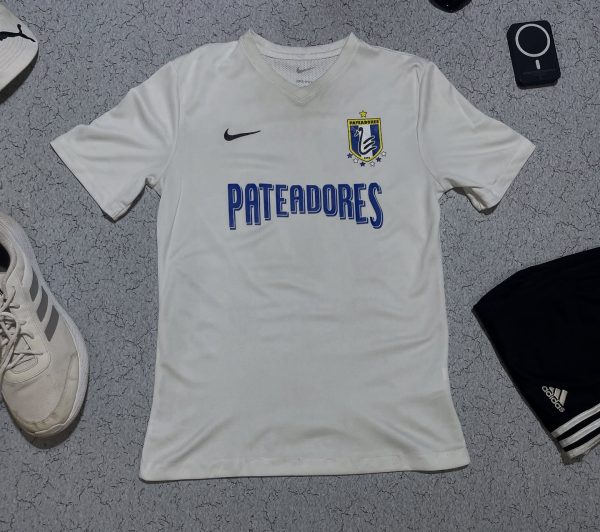 SOLD OUT  
Ni** dryfit jersey size S conference 98%

Chest 37-38
Length 25