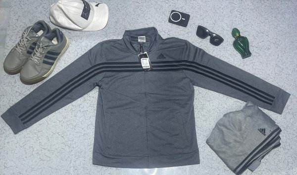 100% condition size M
Chest 38
Length 24
Price 1250